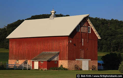 Barns;agriculture;country;farm;farm buildings;red barn;Mississippi River Bluffs;river bluffs;bluff country;summer;stone barn;wood barn;rural