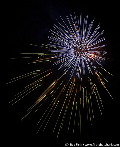 4th of July;celebration;dramatic sky;fireworks;Fourth of July;holiday;Independence Day;night sky;romantic;tradition;bursting;colorful;explosive;festive;flares;Americana;patriotic;light show