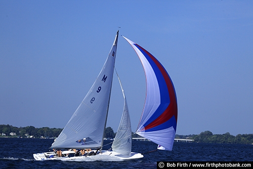 action;boating;competition;destination;Lake Minnetonka;Minnesota;MN;motion;race;recreation;regatta;sail;sailboats;sailing;speed;summer;tourism;Twin Cities lakes;water;water sports