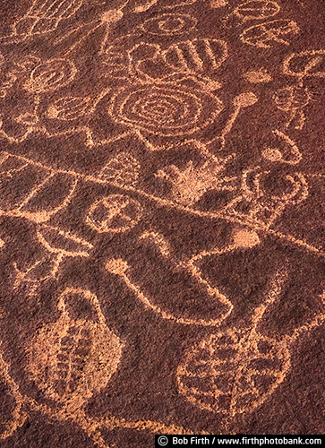 Native Americans;Native American art;culture;authentic design;Great Basin Curvillinear Petroglyphs in Nevada;rock art;archaeological art;art by indigenous people;human made markings placed on natural stone;landscape art;parietal art;petroglyphs;carved into the rock surface;rock carvings;rock engravings;sacred art;created with a hard hammerstone;chiseled with a rock;produced during rituals;spiritual;Southwestern Native American culture;Southwestern Native American Indians;Southwestern Native American Art;symbolic;historic;traditional;customs;tradition;sacred;cultural